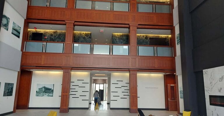 Commercial Painting near Mayfield Heights